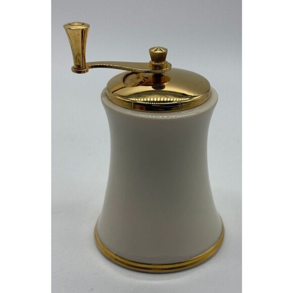 Lenox‎ Eternal (Gold) Pepper Mill - Picture 4 of 6